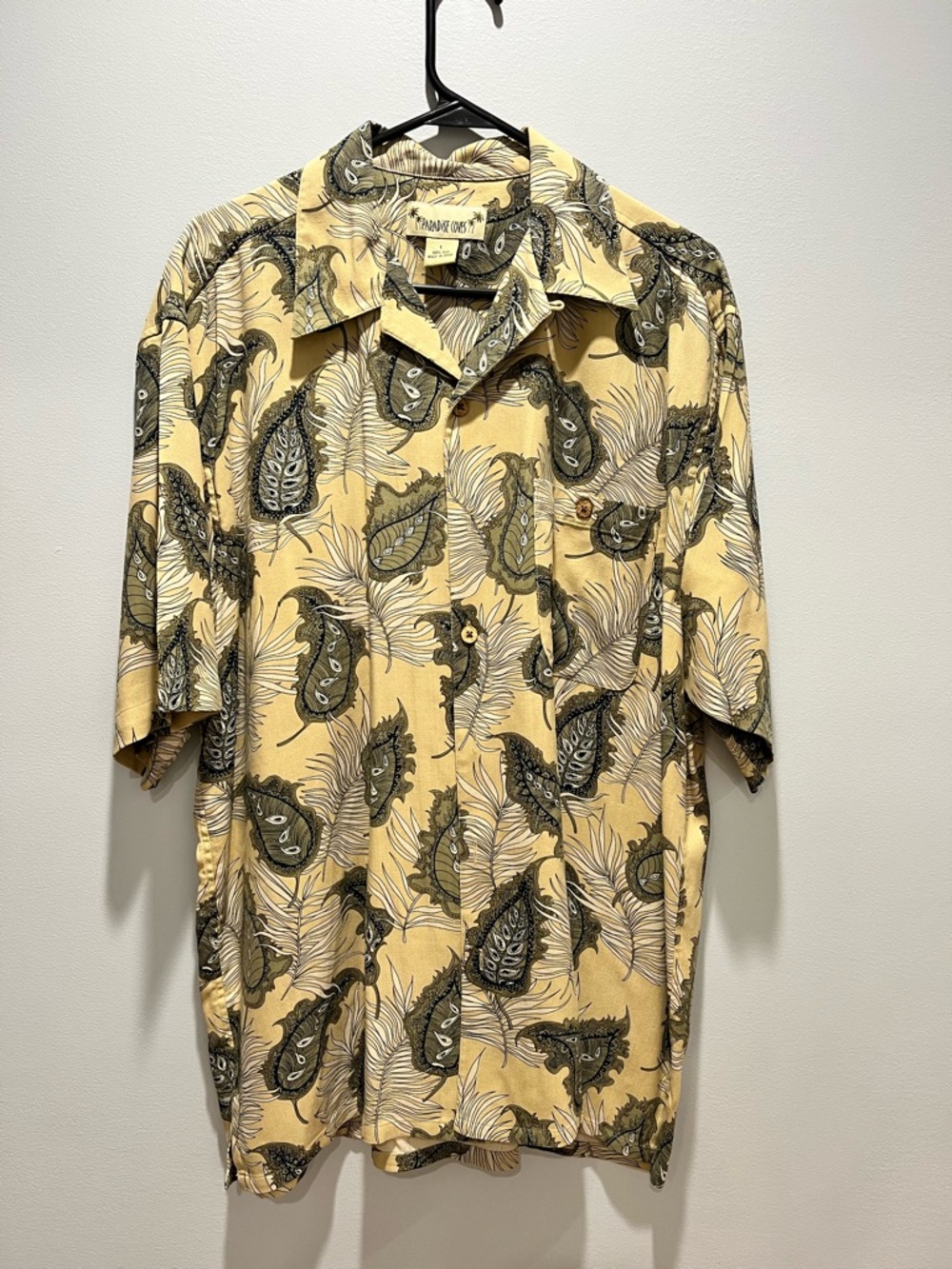 Vintage‎ Paradise Cove Men's L Camp Shirt Paisley Feather Aloha Print 100% Silk